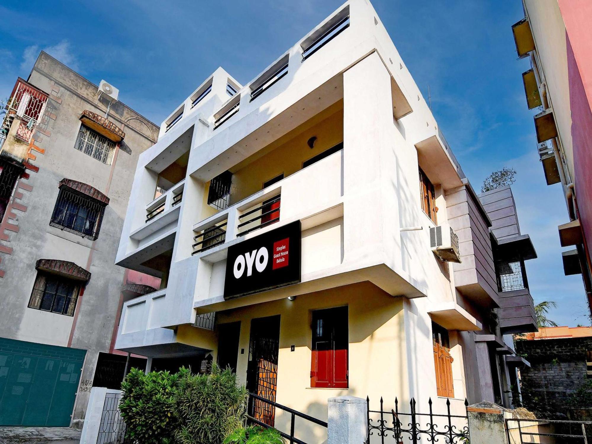 Oyo Simplex Guest House Behala Kolkata Ngoại thất bức ảnh